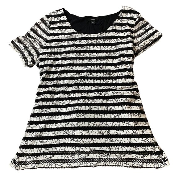 Alfani Black White Stripe Lace Floral Short Sleeve Tunic Top Ties in Back Large - Picture 1 of 10